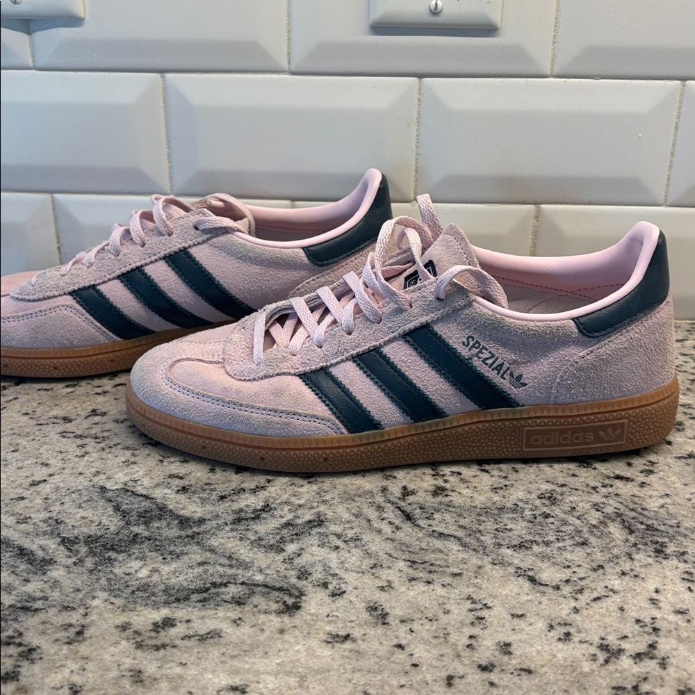 Adidas Pink Suede Spezial with navy Stripes size 9 - Picture 7 of 13